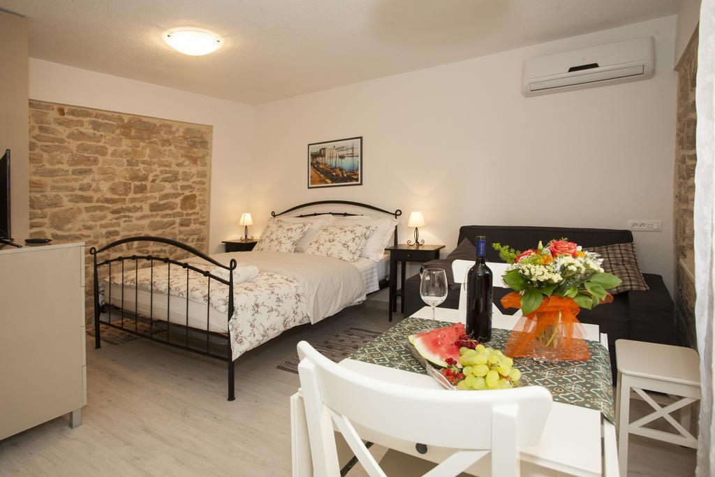 Apartmani Luca Split Buitenkant foto