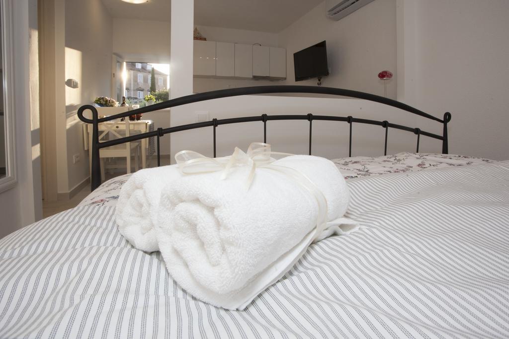 Apartmani Luca Split Buitenkant foto